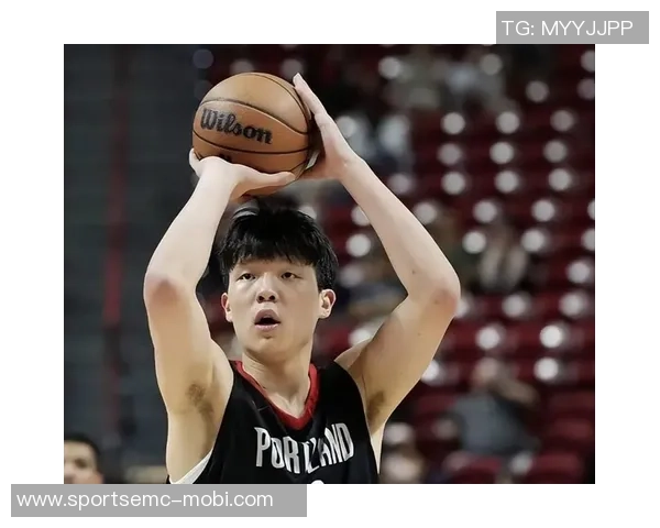 媒体人分析杨瀚森在新秀中表现平平中锋位置逐渐被潮流冷落